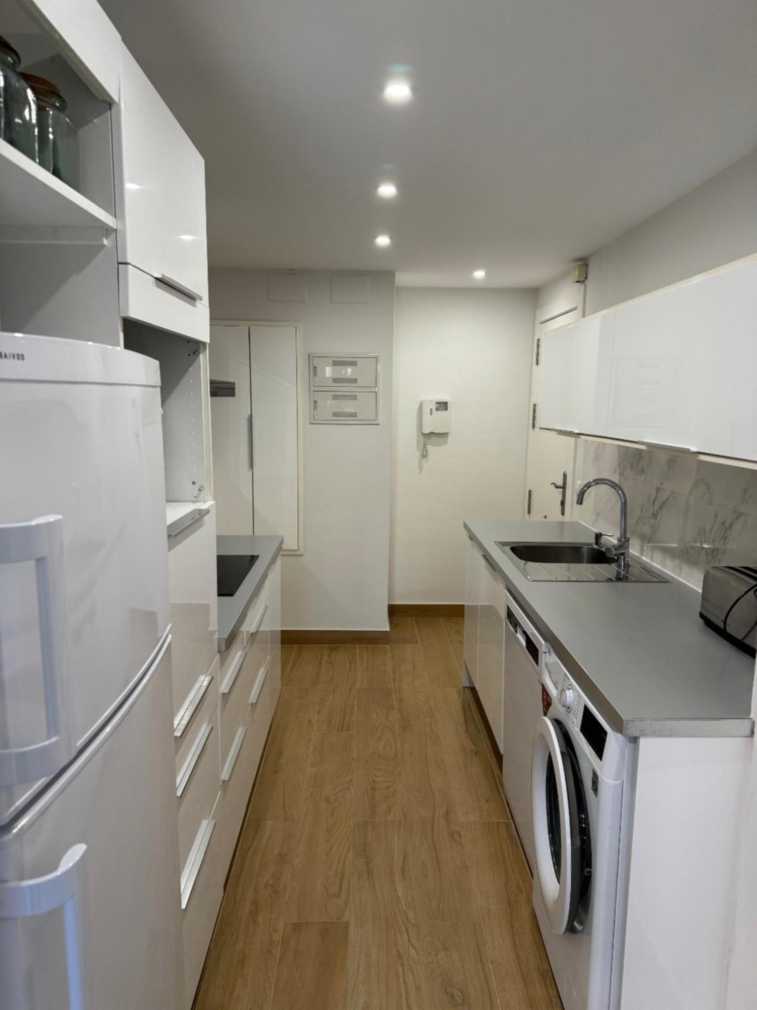 Mediterranean Malagueta Suite Malaga Luaran gambar
