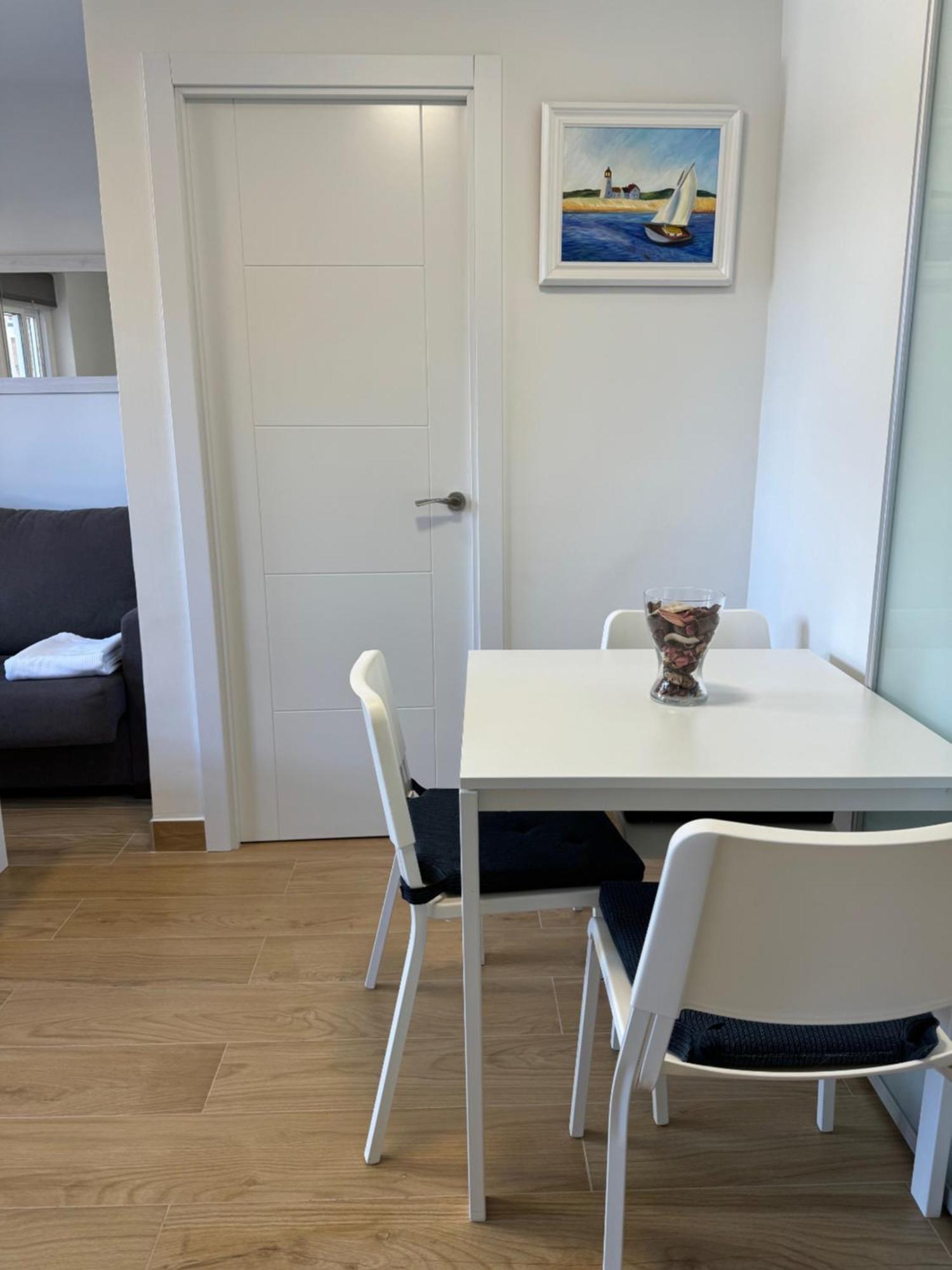 Mediterranean Malagueta Suite Malaga Luaran gambar