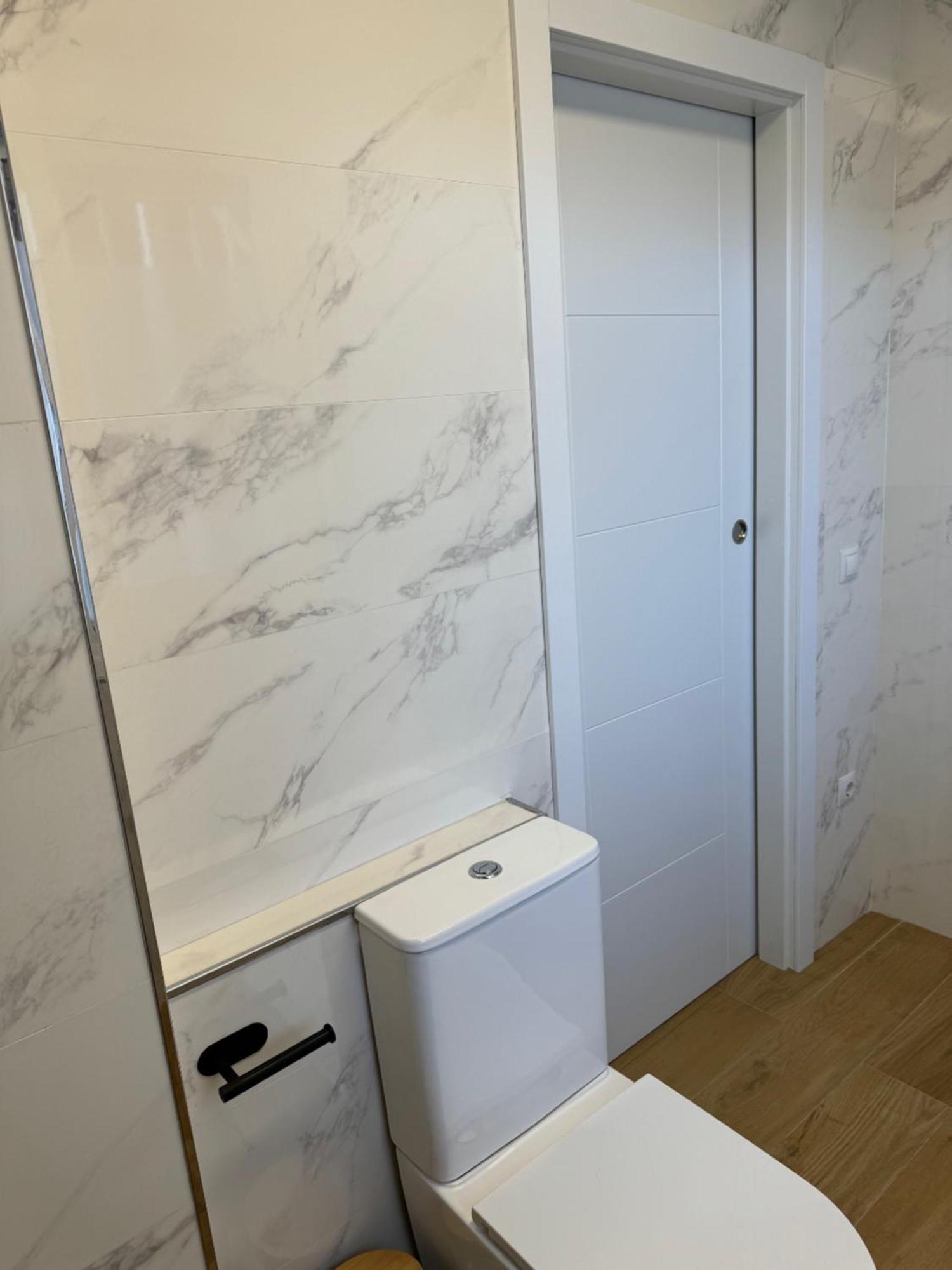 Mediterranean Malagueta Suite Malaga Luaran gambar