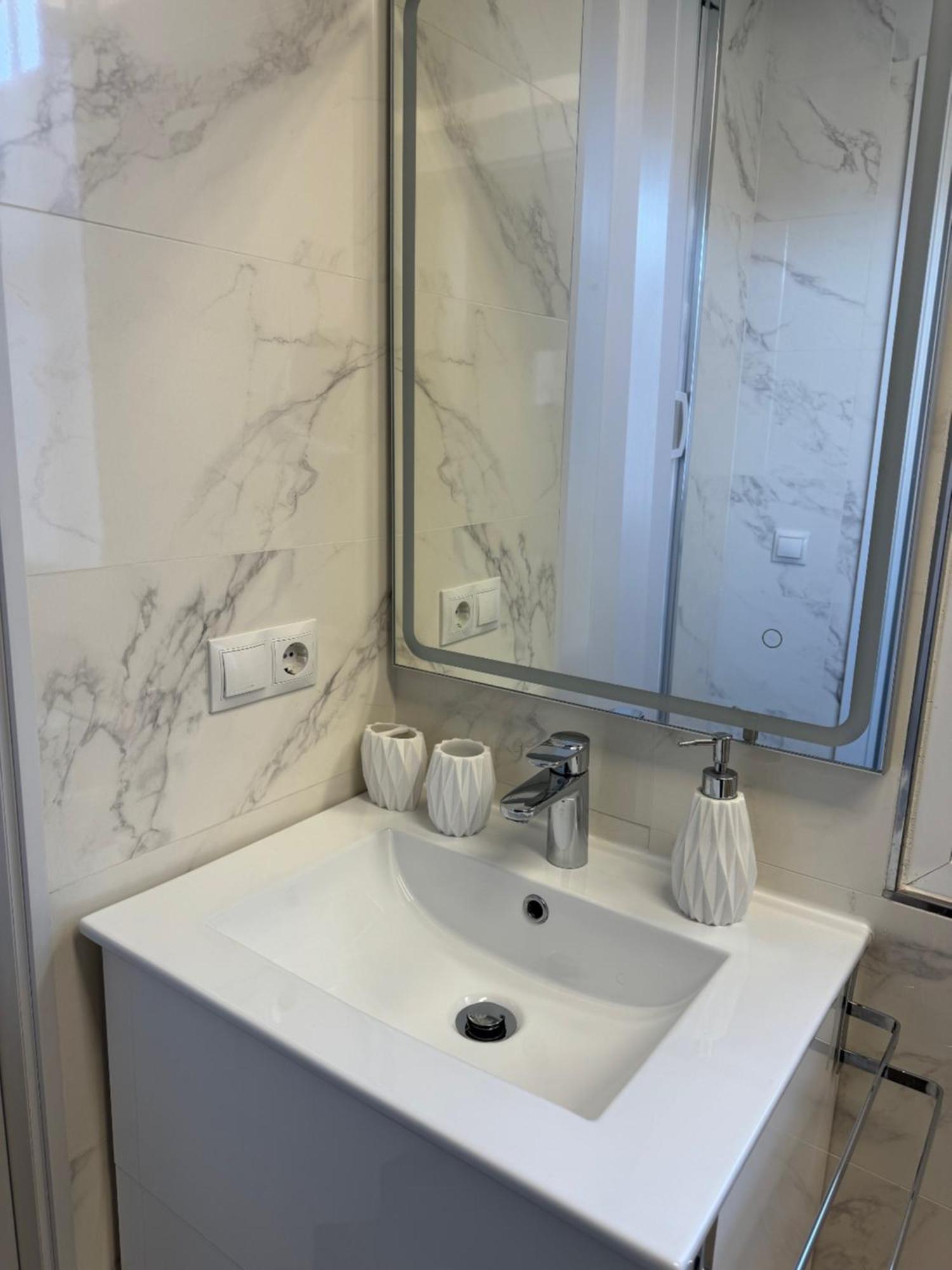 Mediterranean Malagueta Suite Malaga Luaran gambar