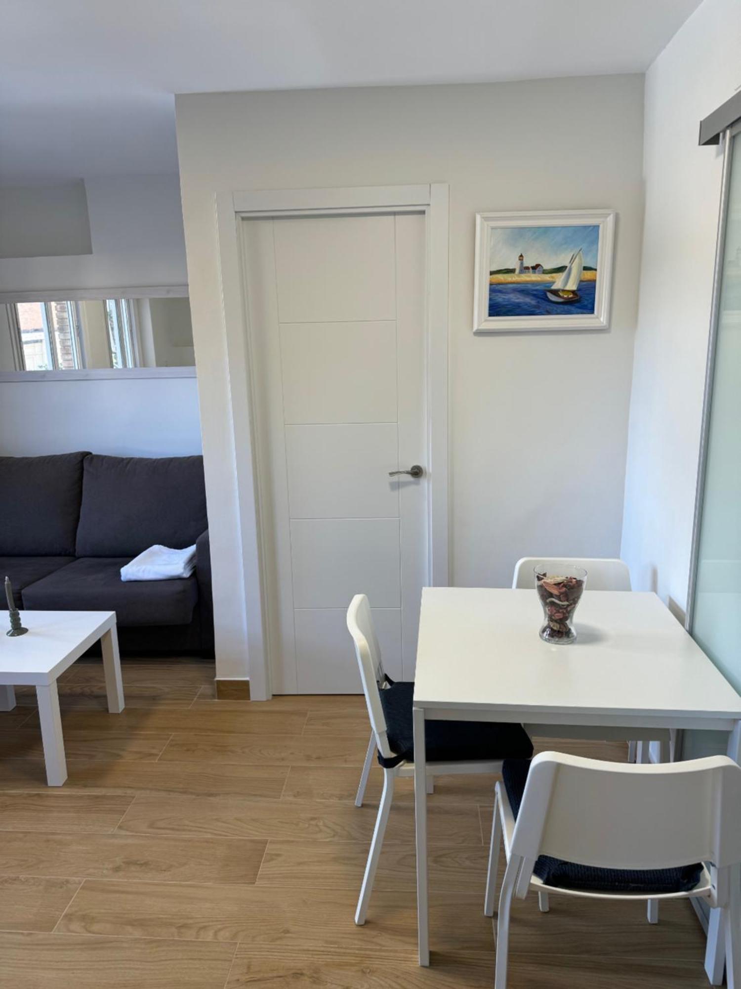 Mediterranean Malagueta Suite Malaga Luaran gambar